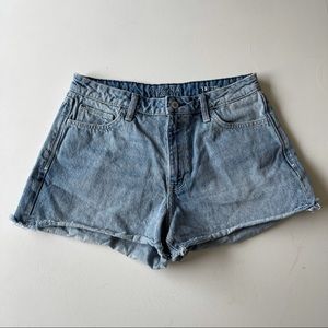 Arizona Jean Co. High Rise Cut Off Shorts Size 13 ( Juniors)